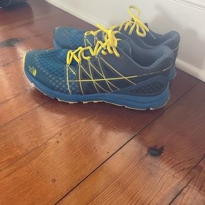 Men’s North Face running shoes